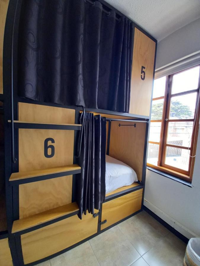 Republica Hostel Cabin Beds ボゴタ エクステリア 写真